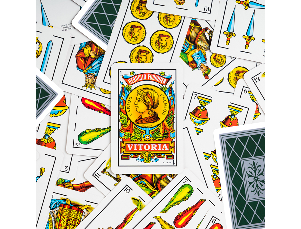 BARAJA FOURNIER ESPAÑOLA Nº27 40 CARTAS ESTUCHE DE PLASTICO