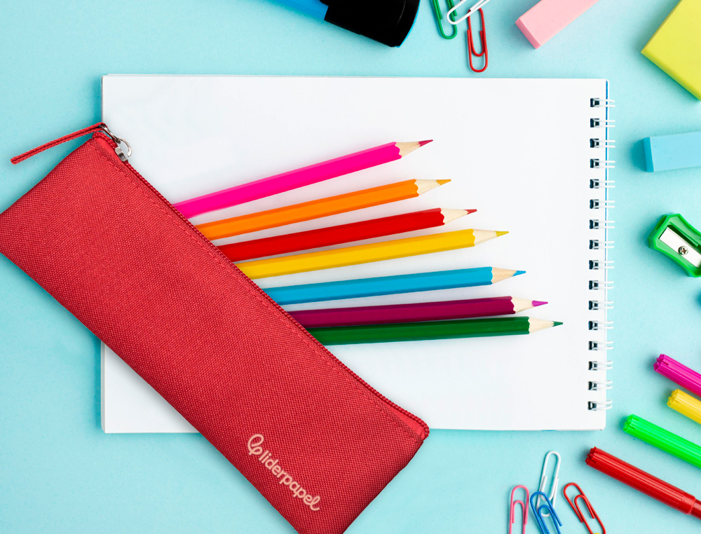 ESTUCHE PORTATODO LIDERPAPEL PLANO ESTRECHO UNA CREMALLERA 200X60 MM ROJO